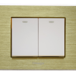 Brushed Aluminium Gold / Gold Border